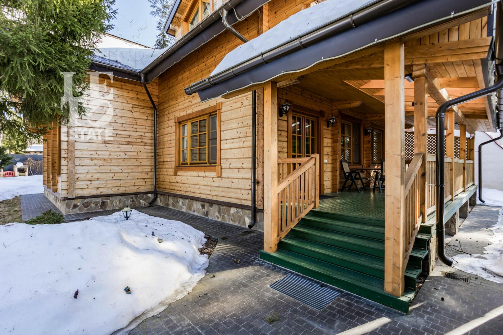 2-этажный коттедж 637 м² с отделкой