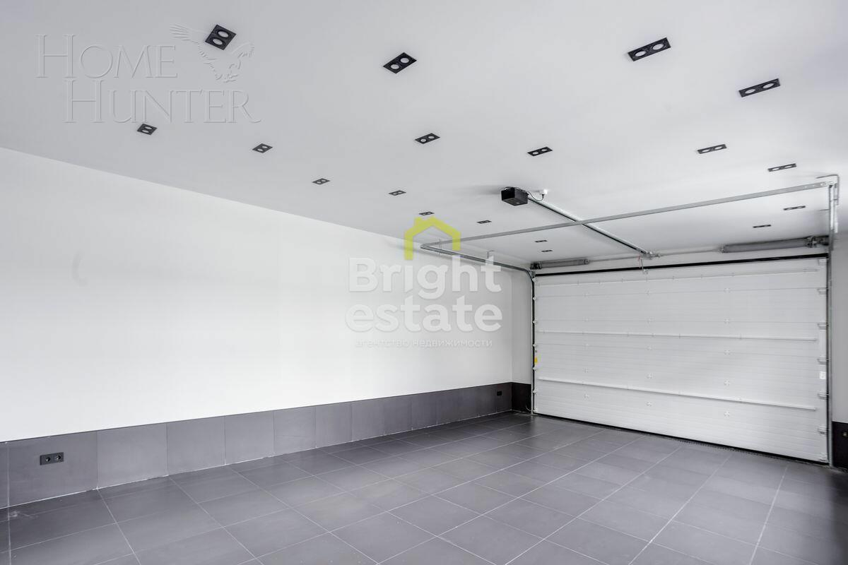 2-этажный коттедж 340 м² с отделкой