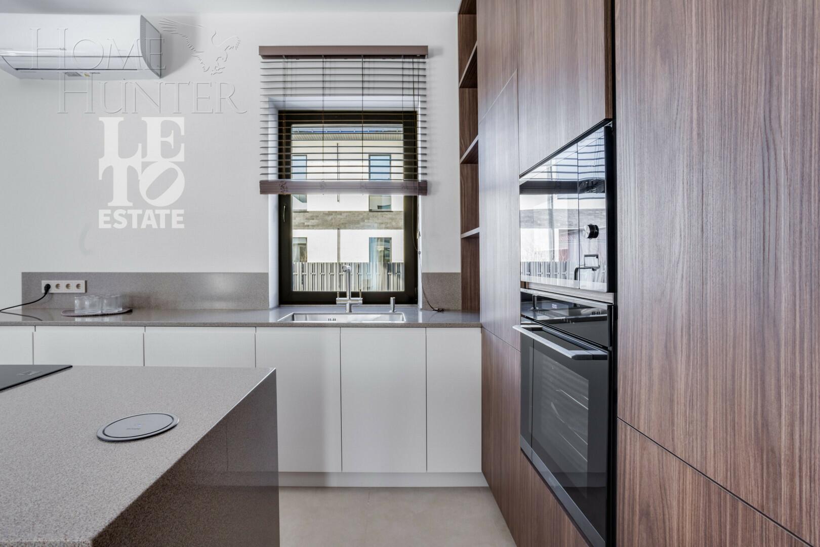 2-этажный коттедж 262 м² с отделкой