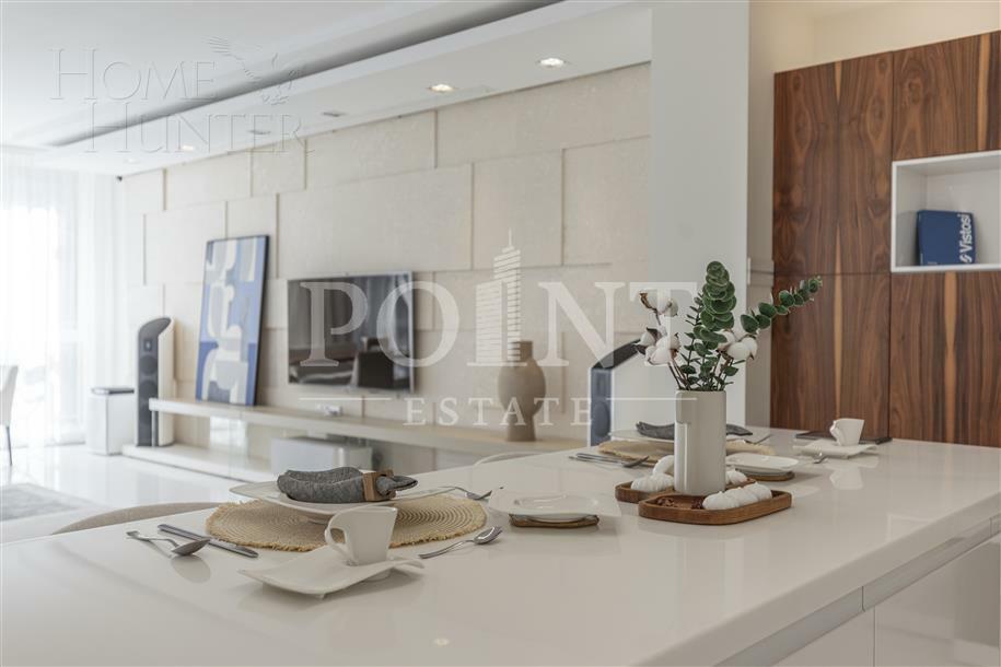 4-КОМН. КВАРТИРА С ОТДЕЛКОЙ 199 М² НА 2 ЭТАЖЕ