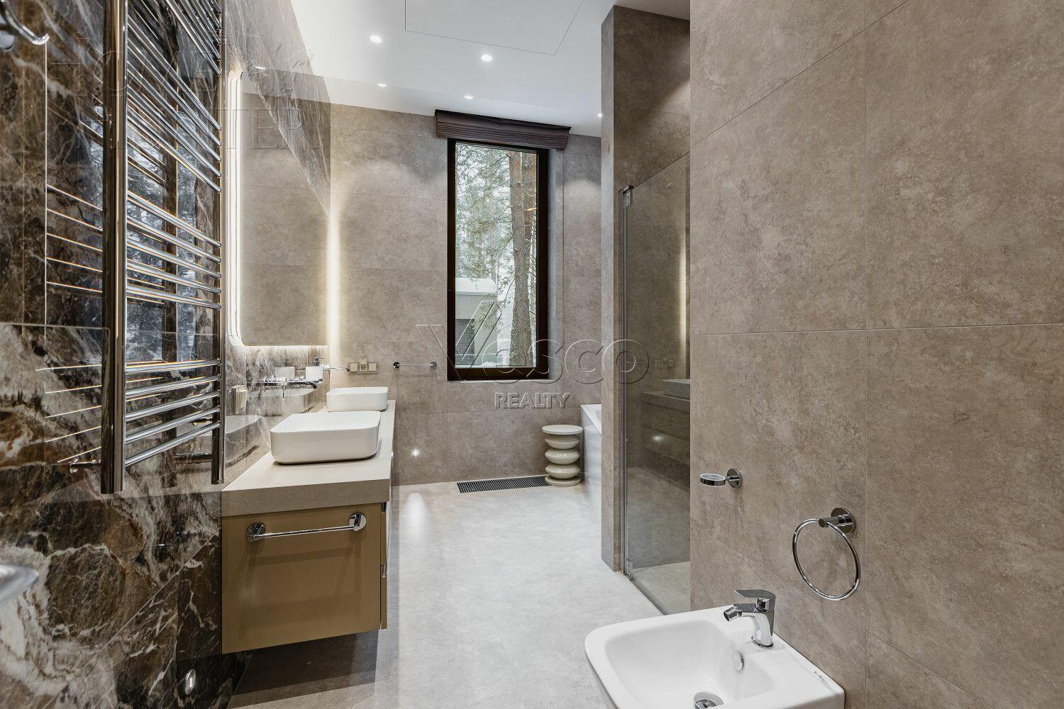 2-этажный коттедж 400 м² без отделки