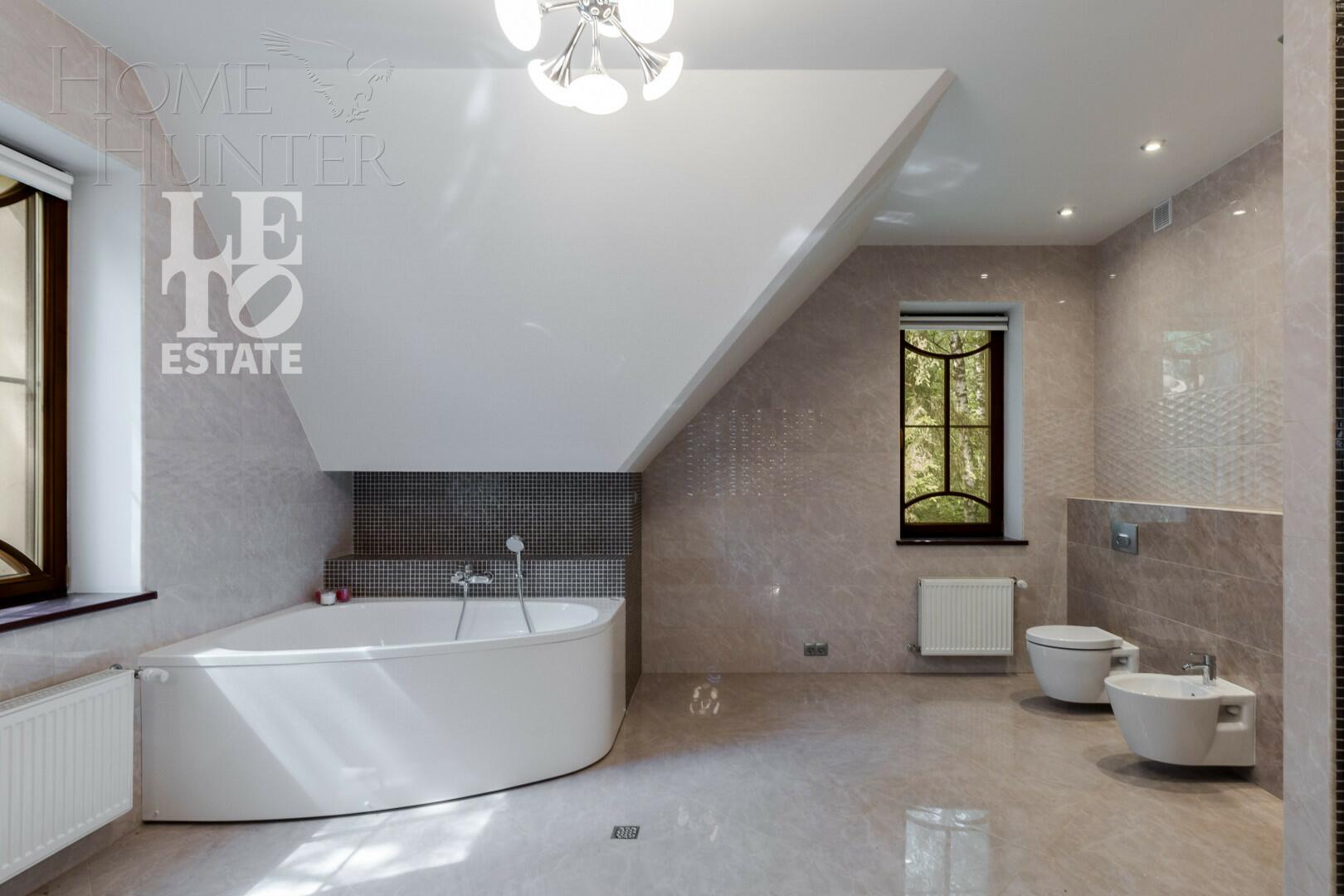 2-этажный коттедж 607 м² с отделкой