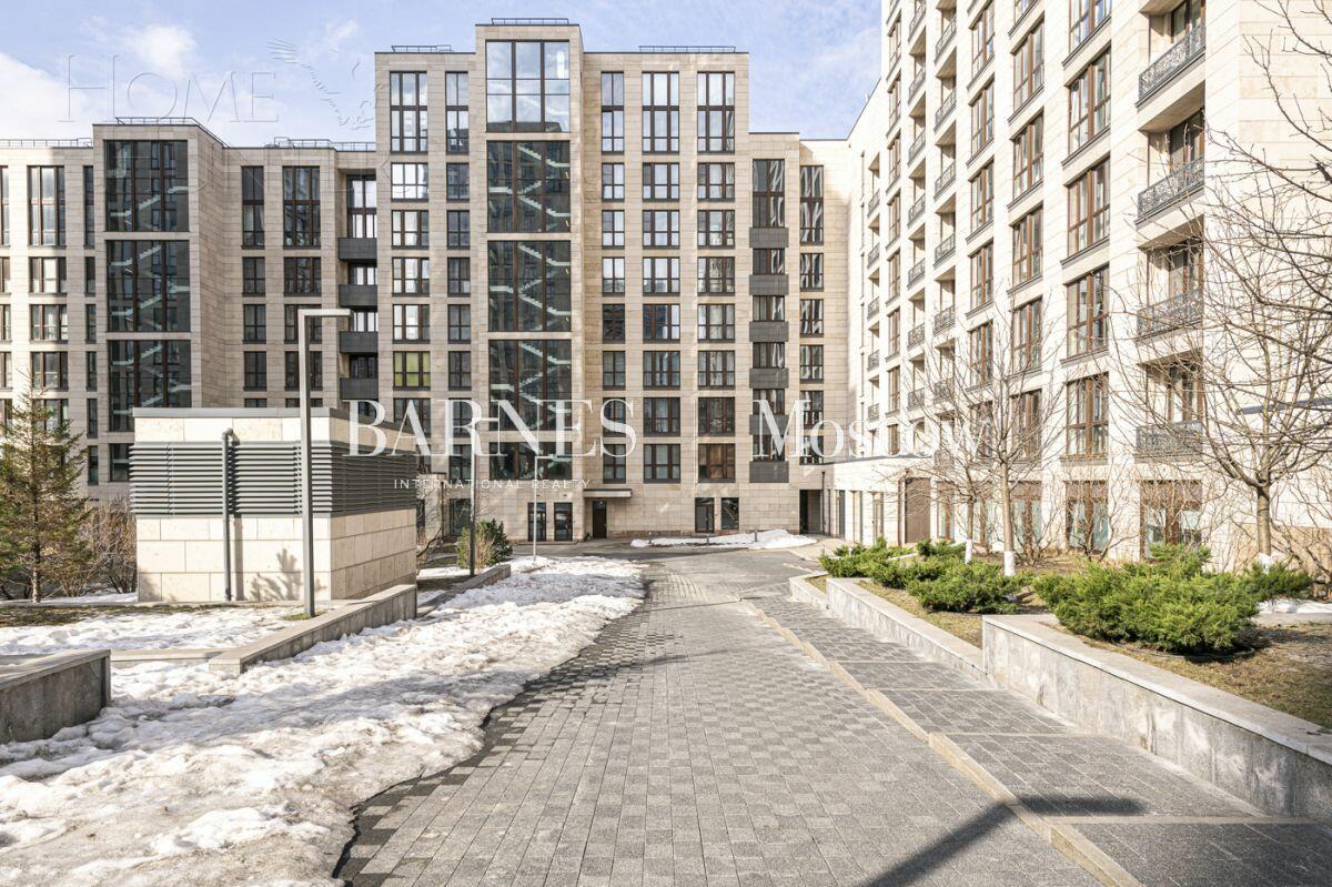 3-КОМН. КВАРТИРА С ОТДЕЛКОЙ 103.6 М² НА 2 ЭТАЖЕ