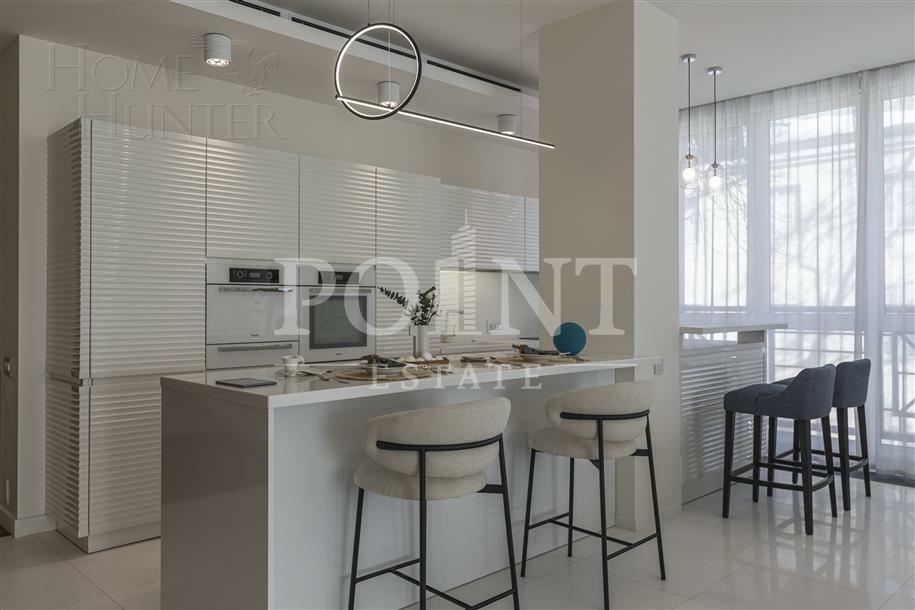 4-КОМН. КВАРТИРА С ОТДЕЛКОЙ 199 М² НА 2 ЭТАЖЕ