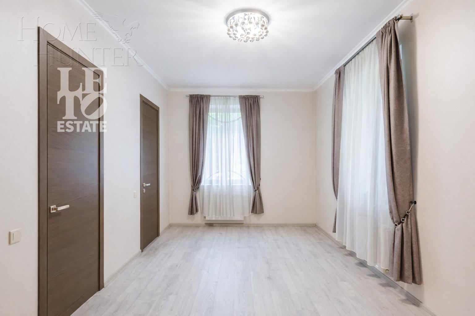 2-этажный коттедж 607 м² с отделкой