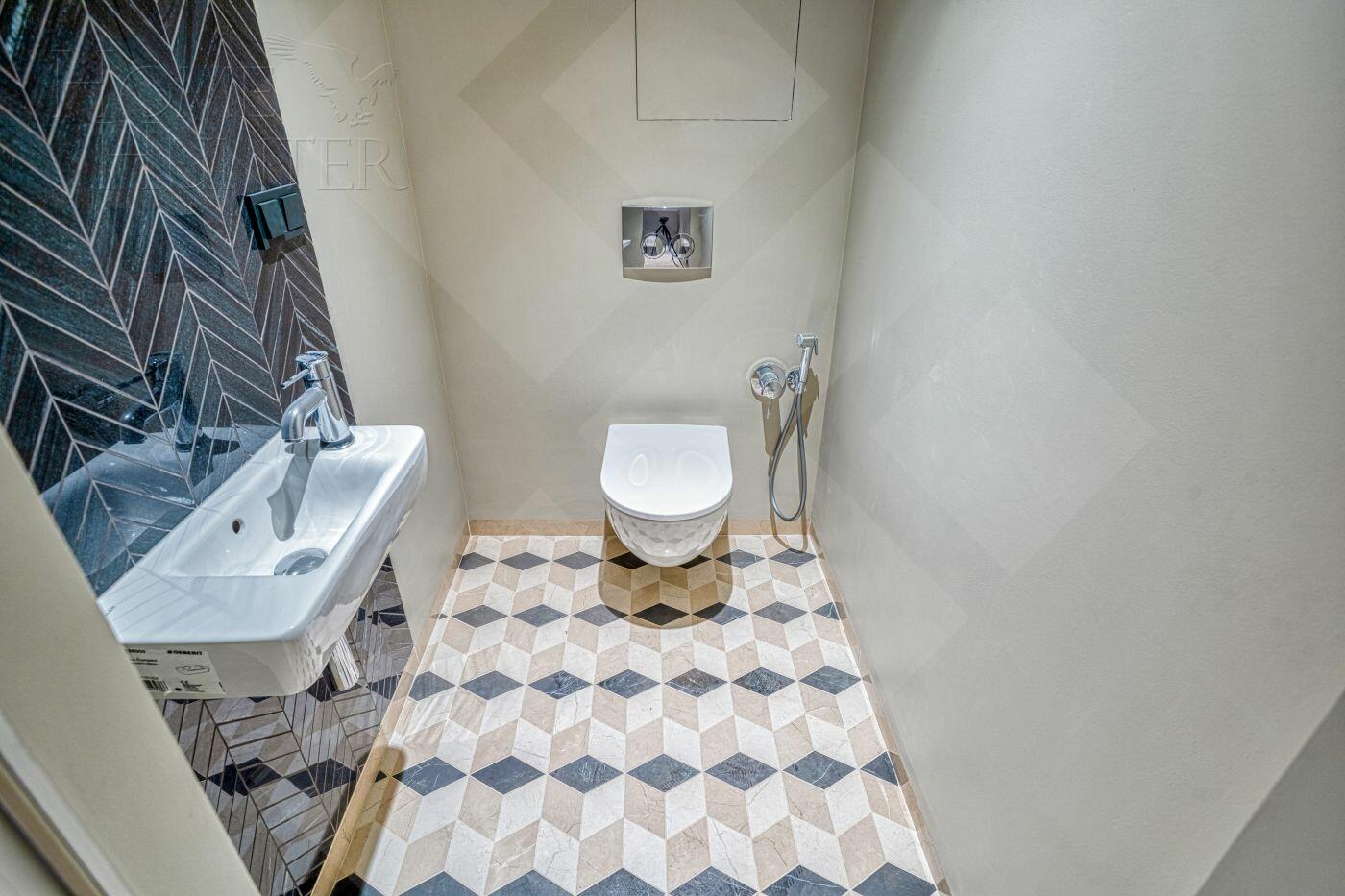 1-КОМН. КВАРТИРА С ОТДЕЛКОЙ 42 М² НА 15 ЭТАЖЕ