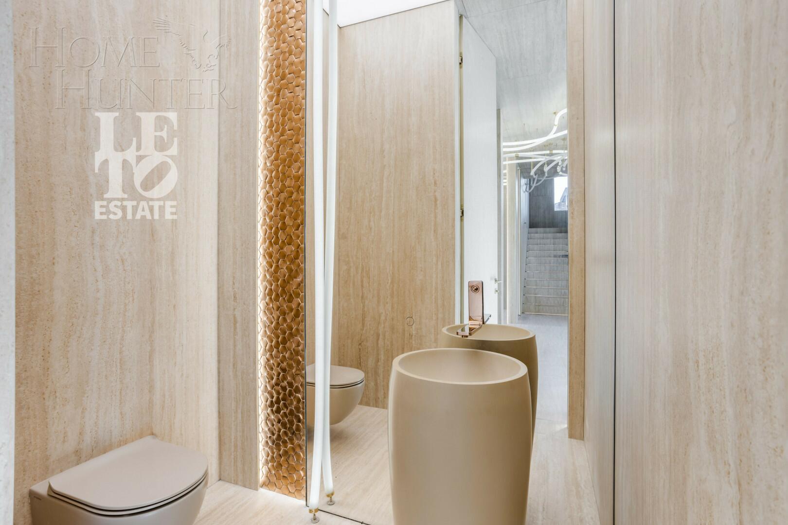 2-этажный коттедж 389 м² с отделкой