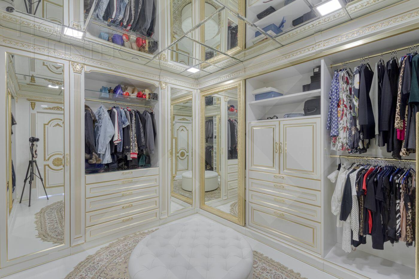 2-УРОВНЕВАЯ КВАРТИРА С ОТДЕЛКОЙ 721 М² НА 15 ЭТАЖЕ