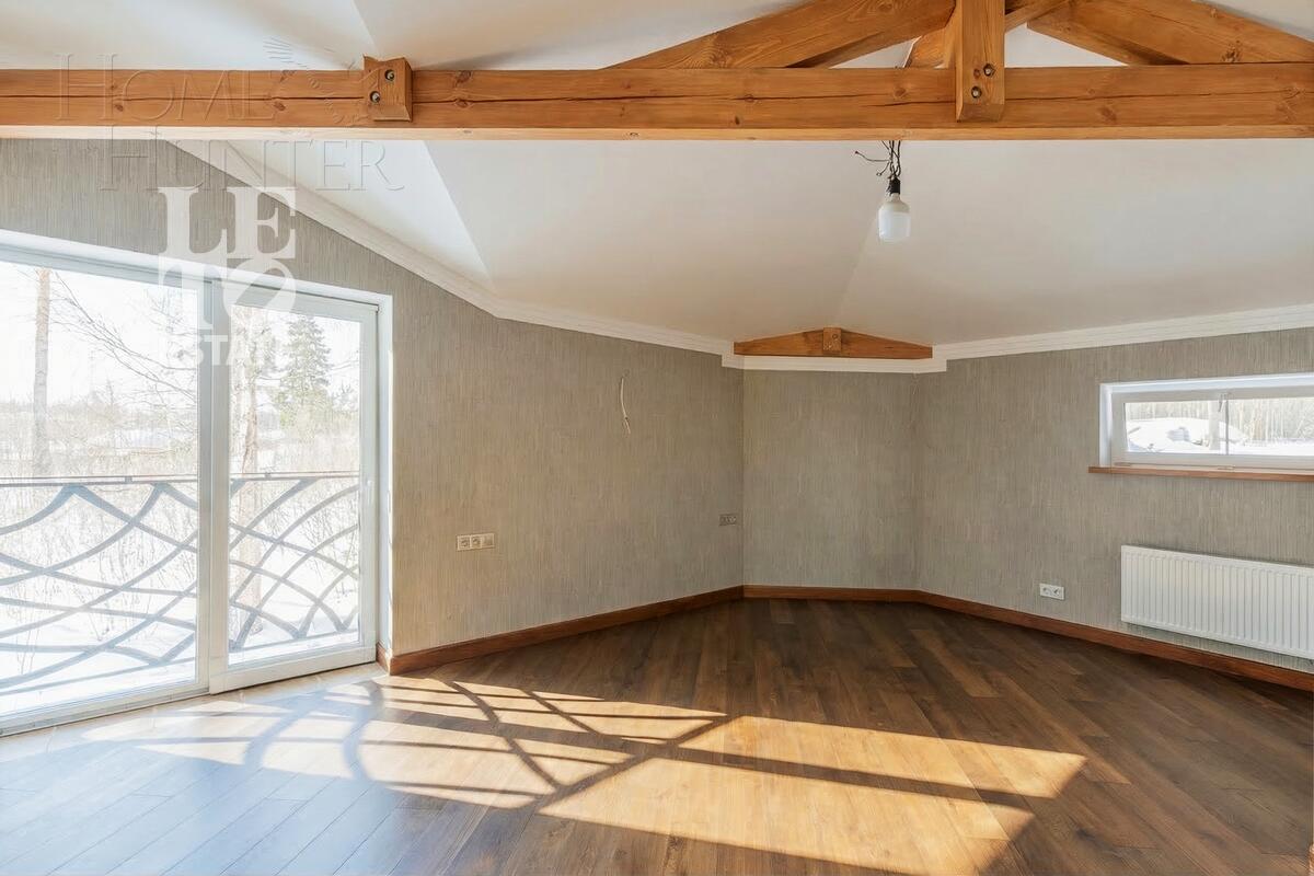 3-этажный коттедж 287.8 м² с отделкой