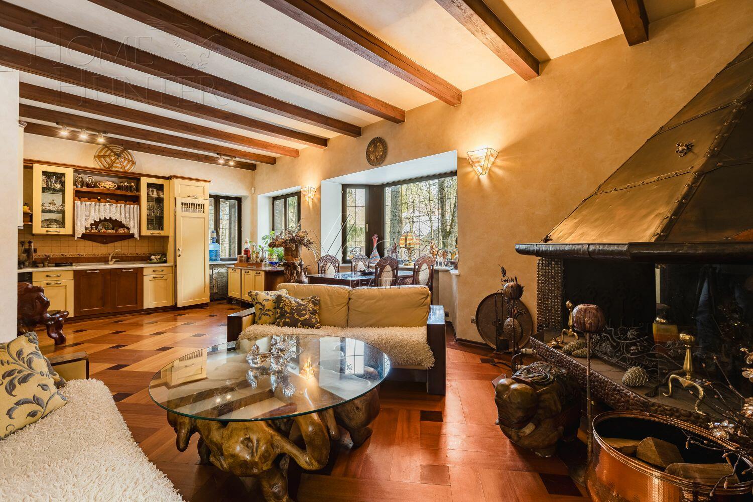 2-этажный коттедж 450 м² с отделкой