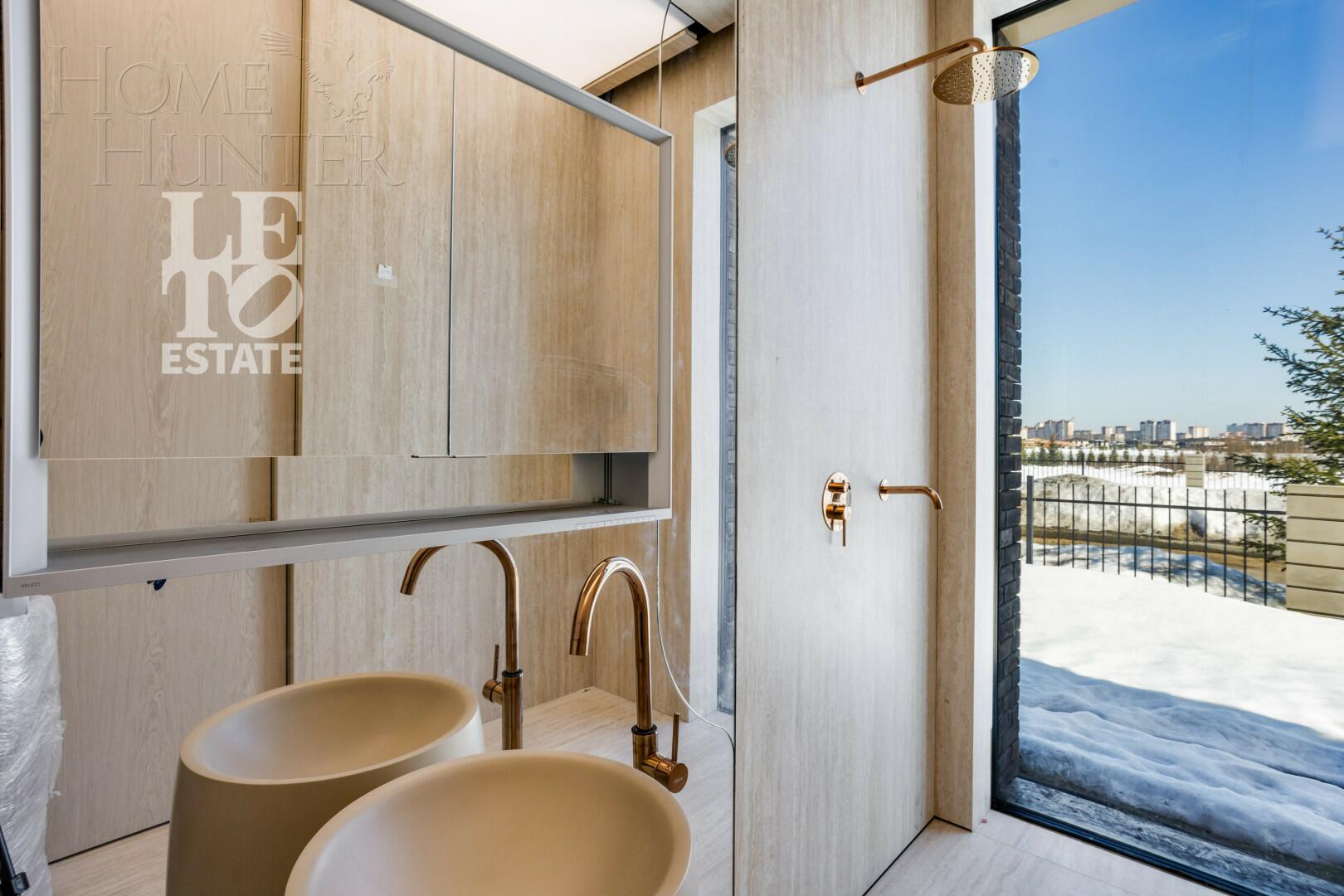 2-этажный коттедж 389 м² с отделкой