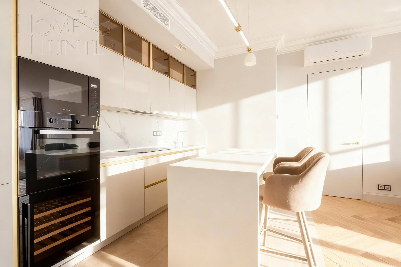 3-КОМН. КВАРТИРА С ОТДЕЛКОЙ 112 М² НА 36 ЭТАЖЕ