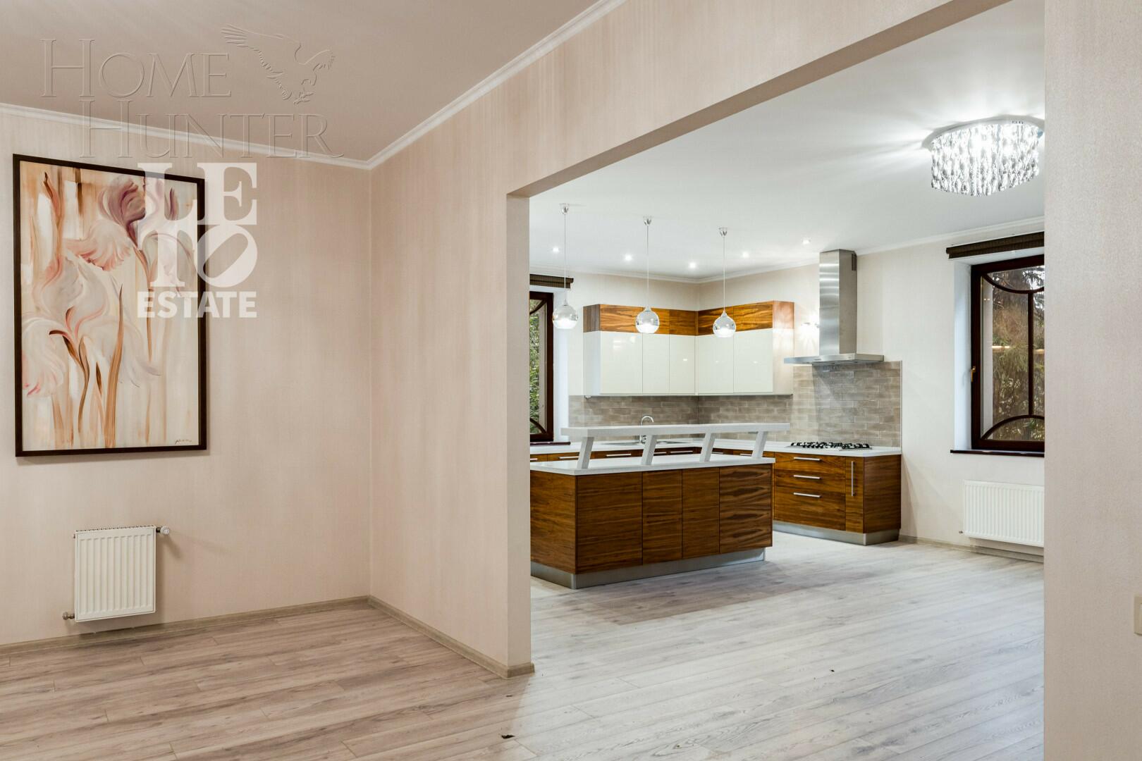 2-этажный коттедж 607 м² с отделкой