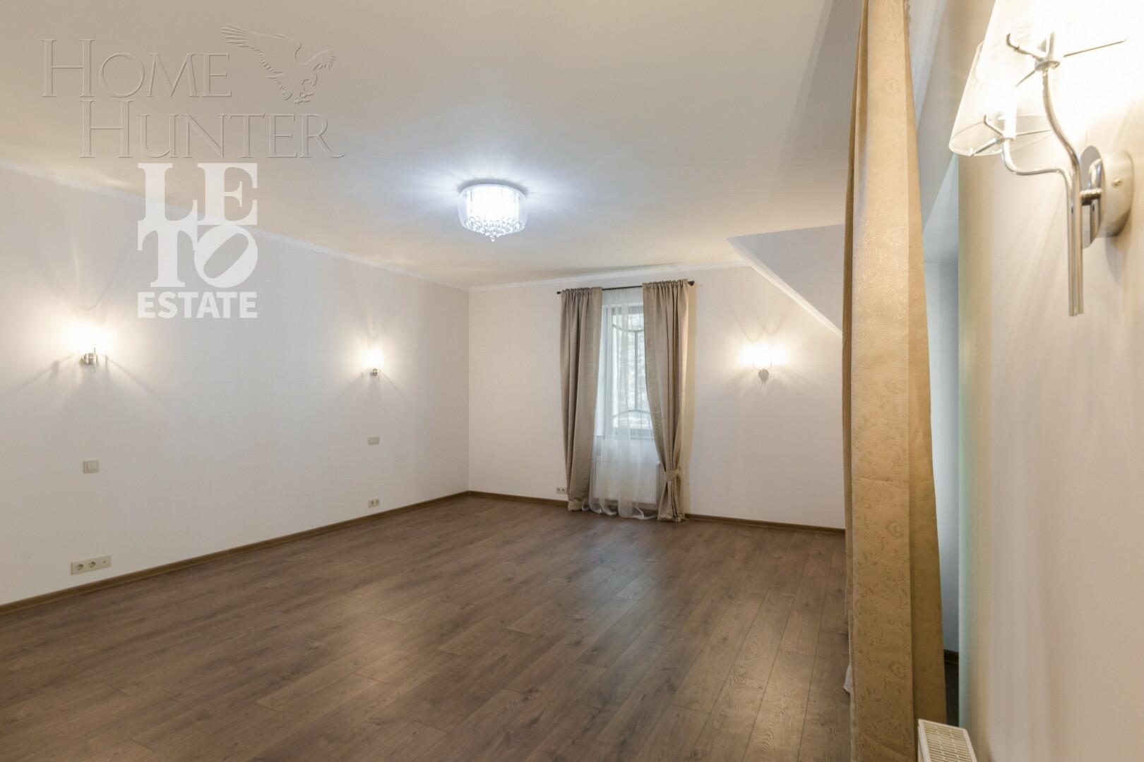 2-этажный коттедж 500 м² с отделкой