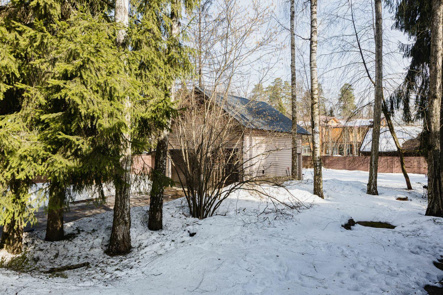 2-этажный коттедж 450 м² с отделкой