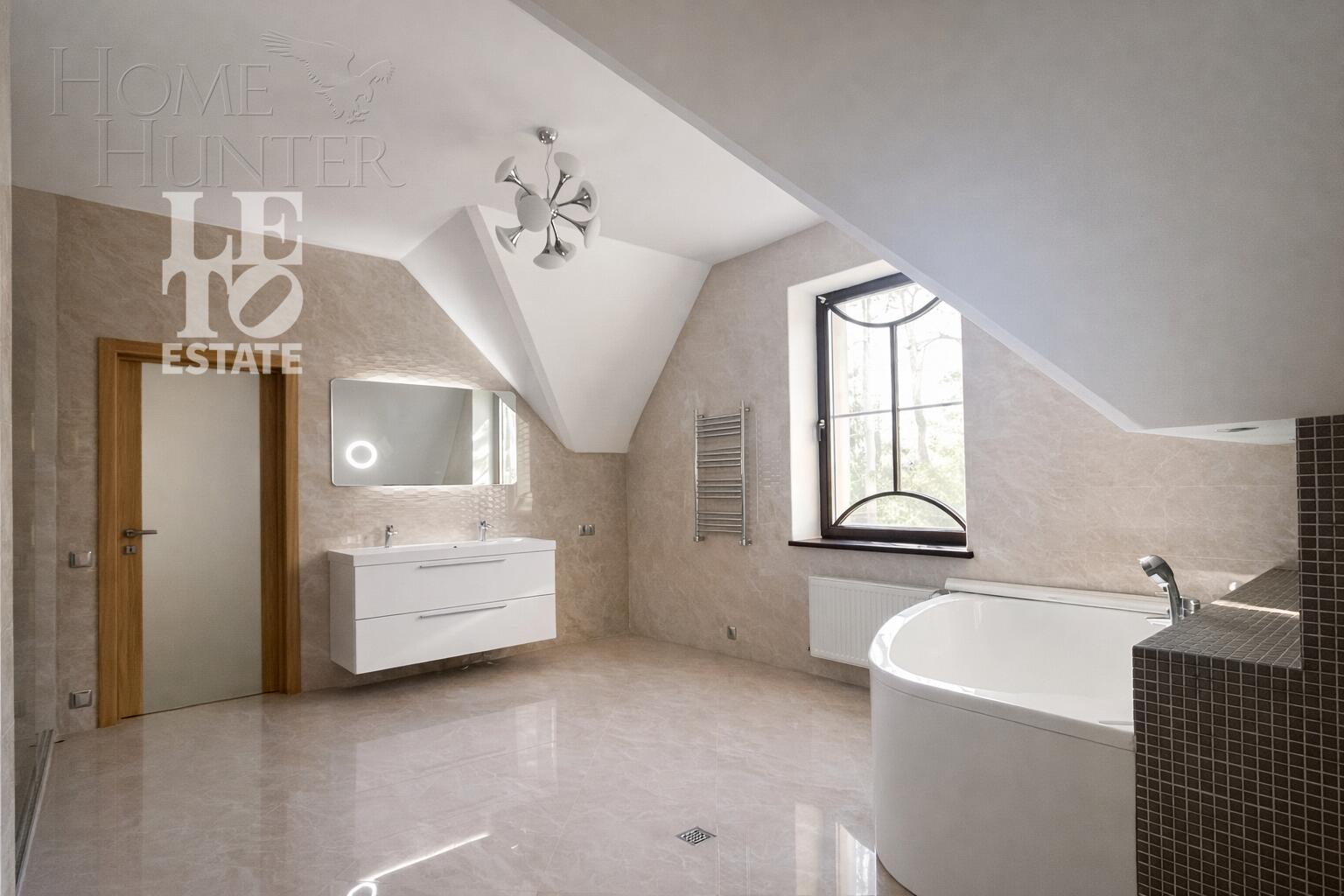 2-этажный коттедж 607 м² с отделкой