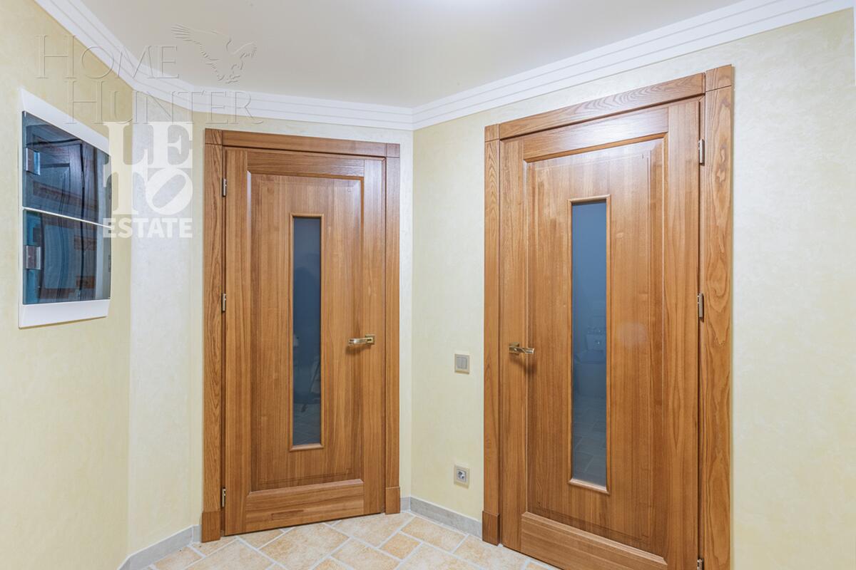 3-этажный коттедж 287.8 м² с отделкой