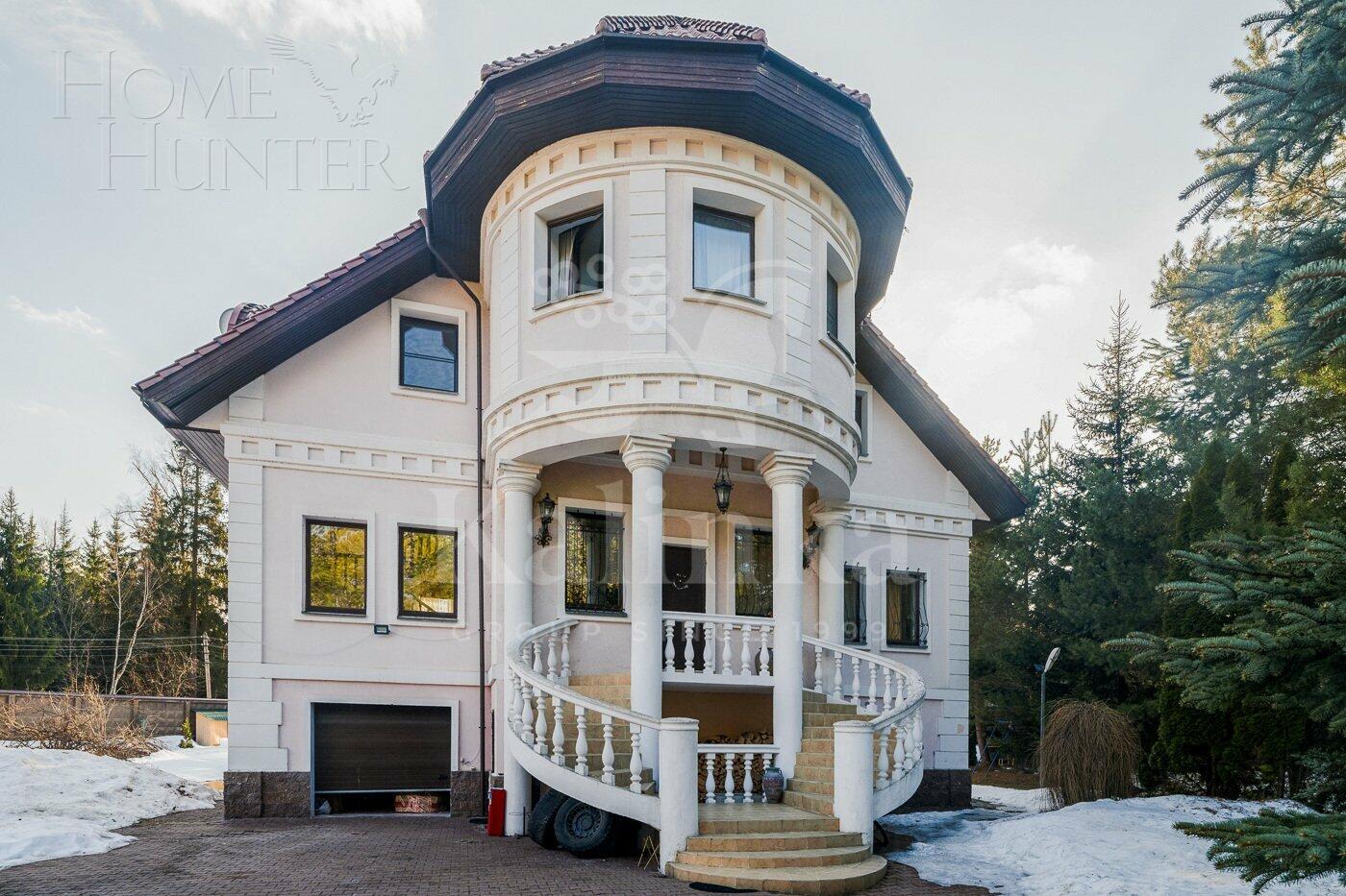 2-этажный коттедж 800 м² с отделкой