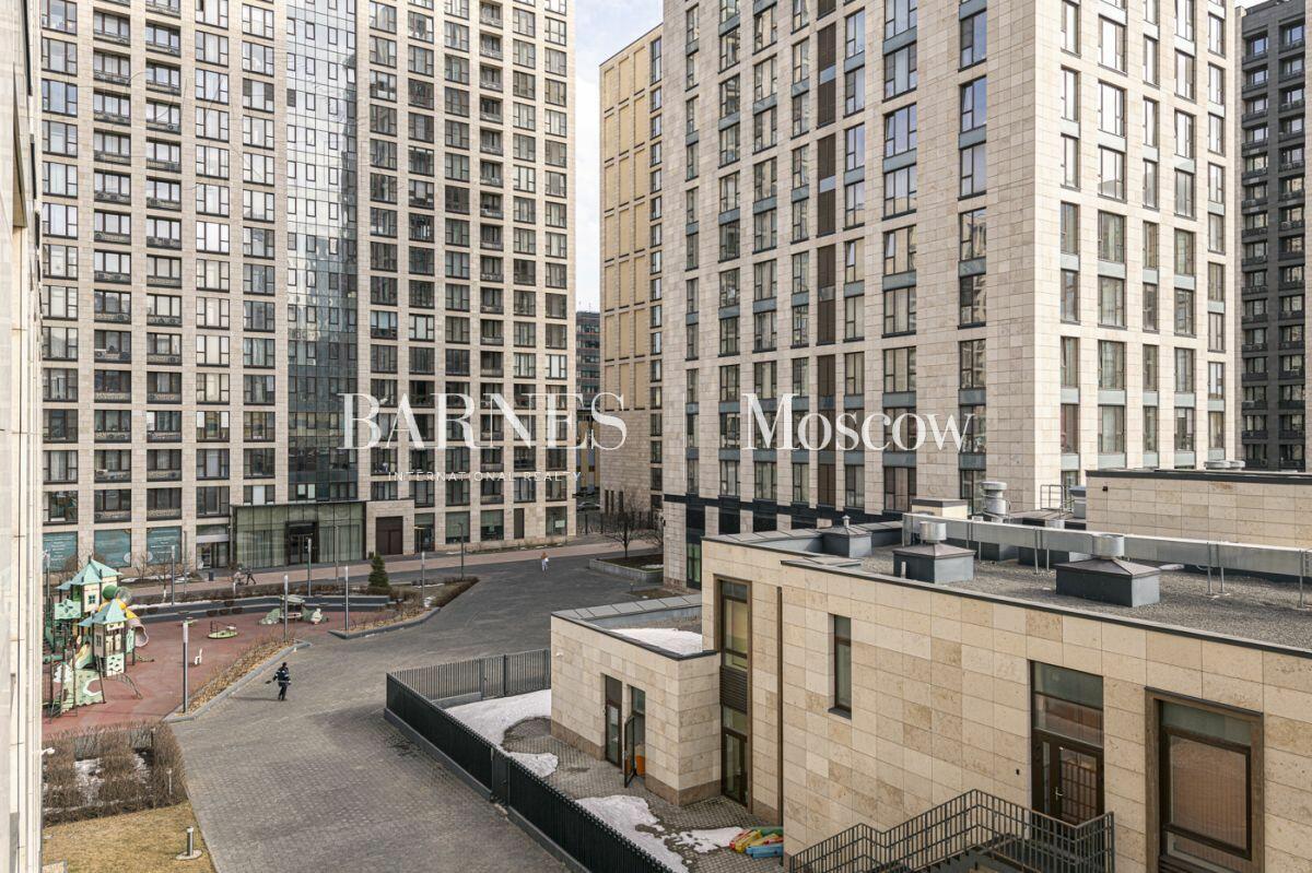 3-КОМН. КВАРТИРА С ОТДЕЛКОЙ 103.6 М² НА 2 ЭТАЖЕ