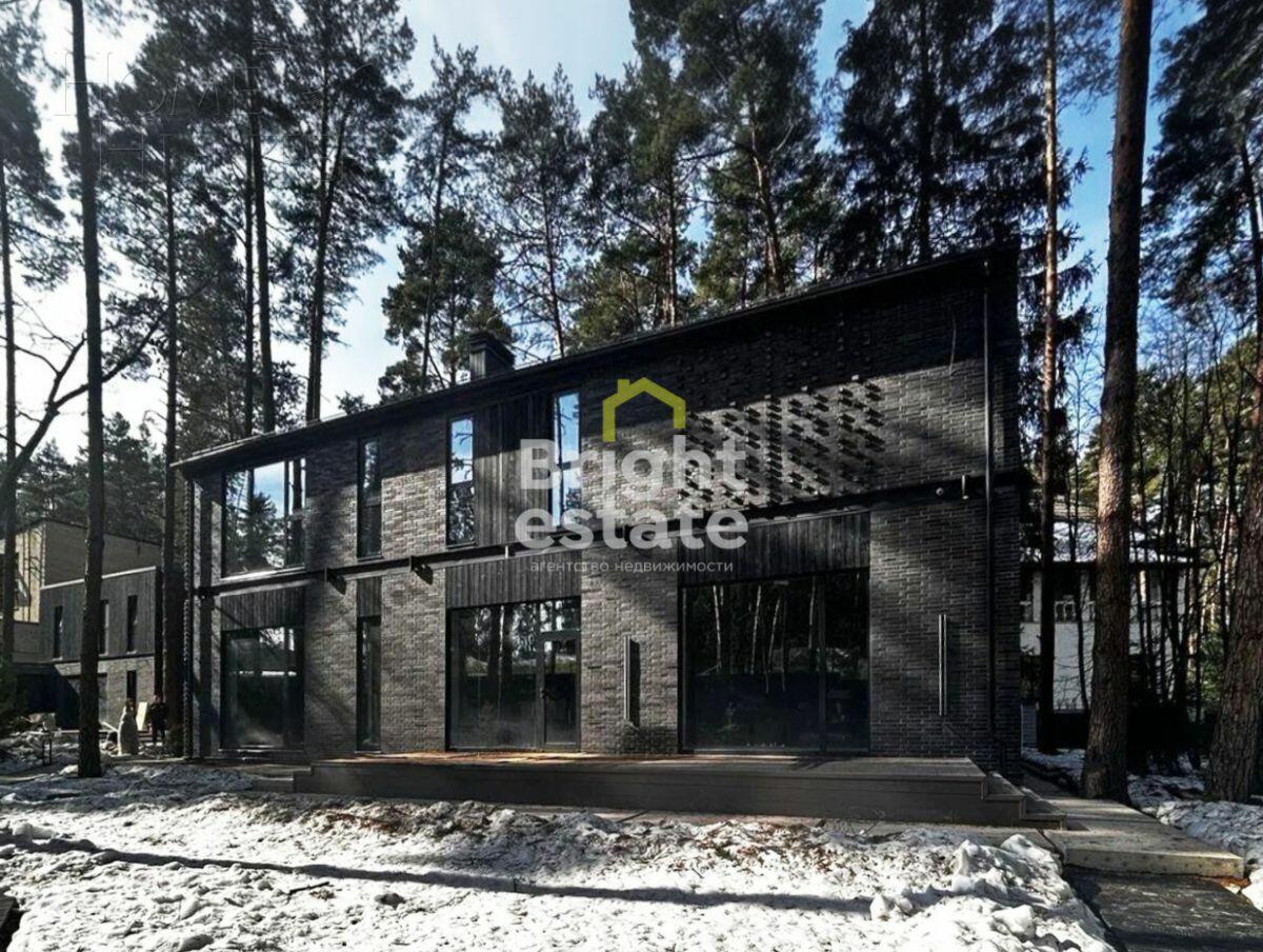 2-этажный коттедж 750 м² с отделкой