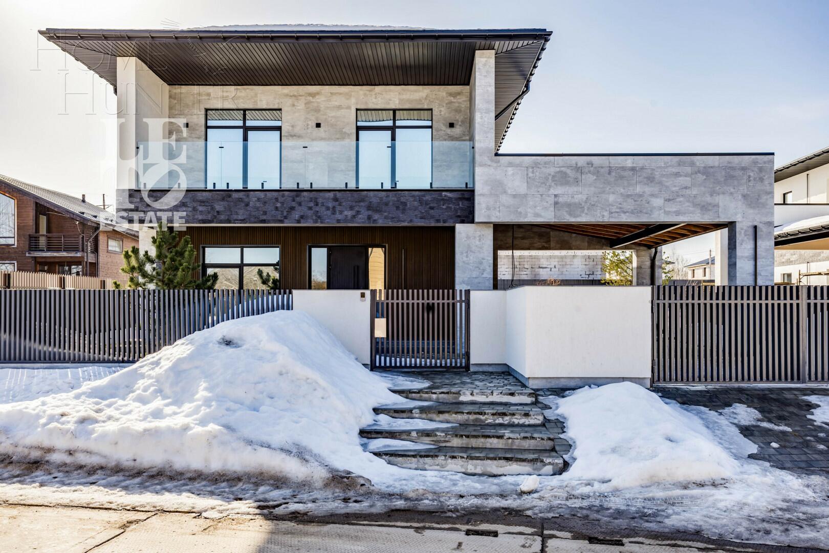 2-этажный коттедж 262 м² с отделкой