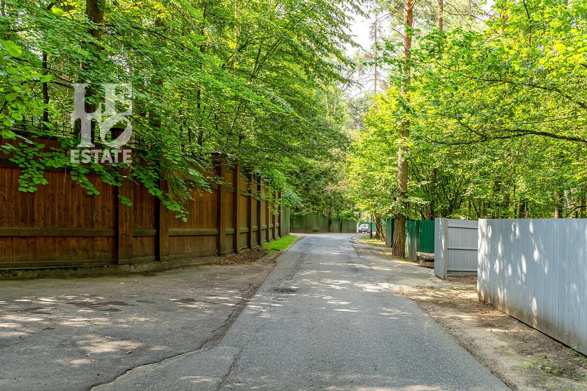 2-этажный коттедж 637 м² с отделкой