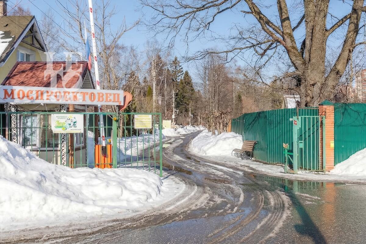 3-этажный коттедж 287.8 м² с отделкой