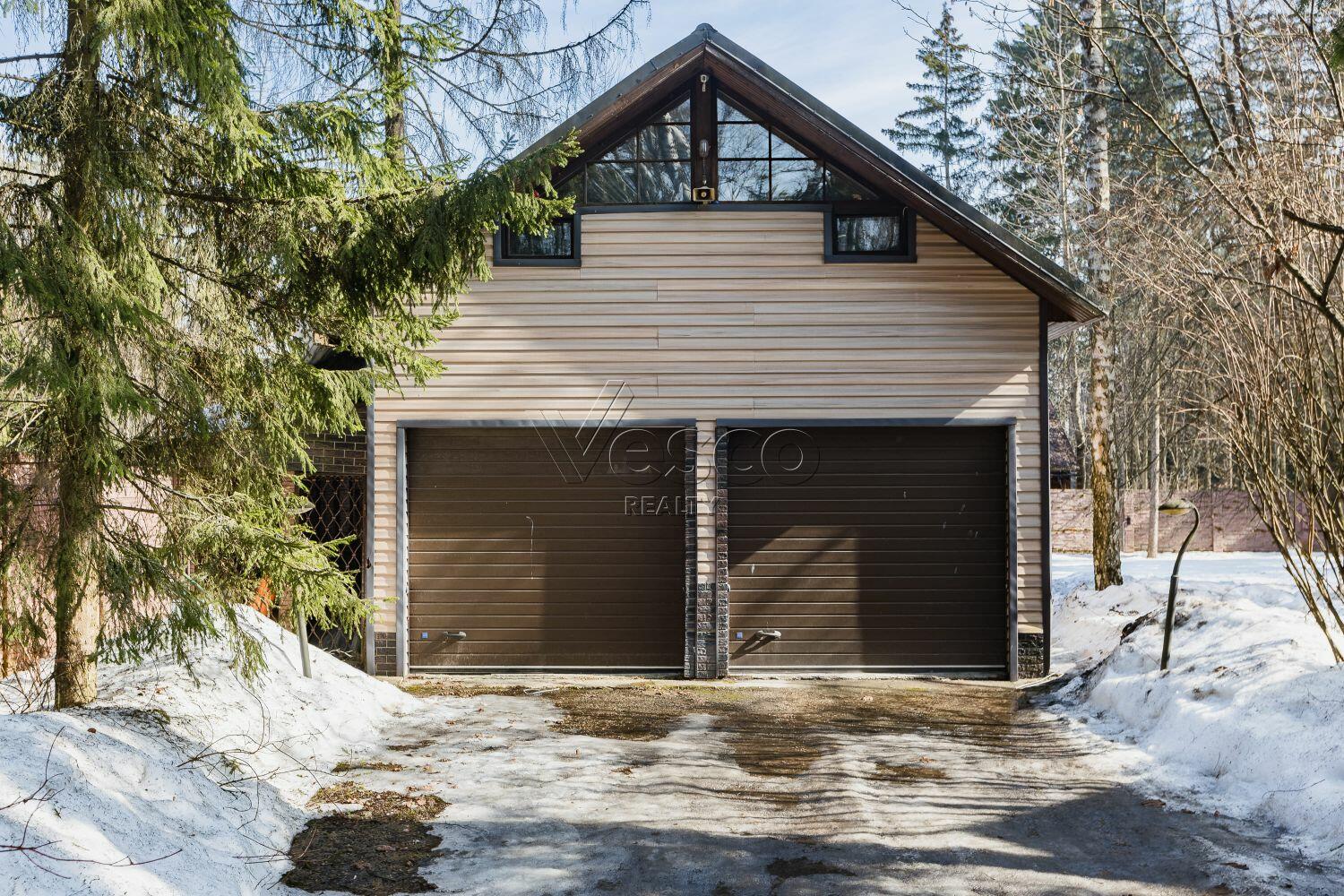 2-этажный коттедж 450 м² с отделкой