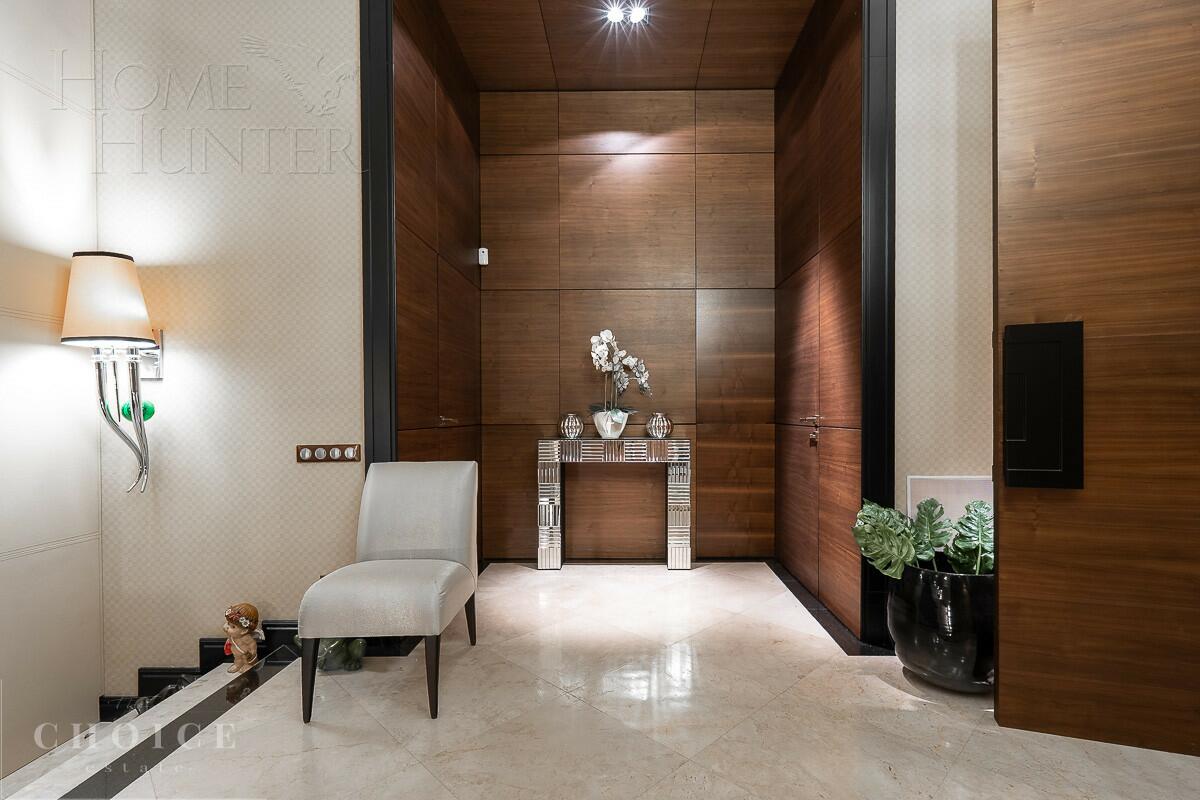 2-этажный коттедж 800 м² с отделкой