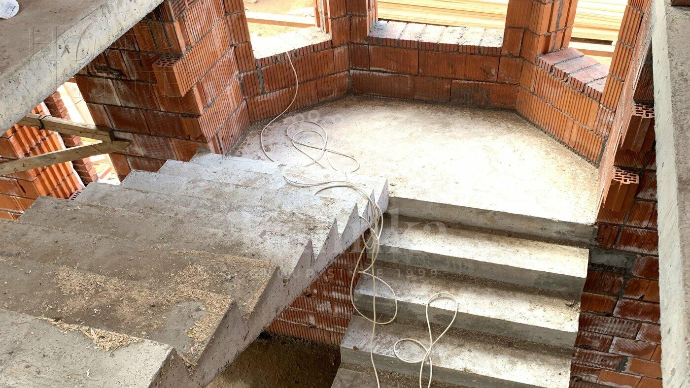 2-этажный коттедж 252 м² без отделки