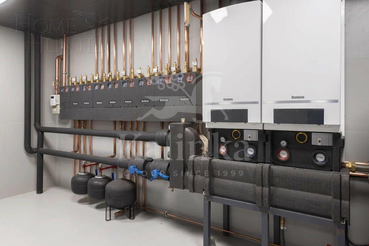 2-этажный коттедж 1 700 м² без отделки