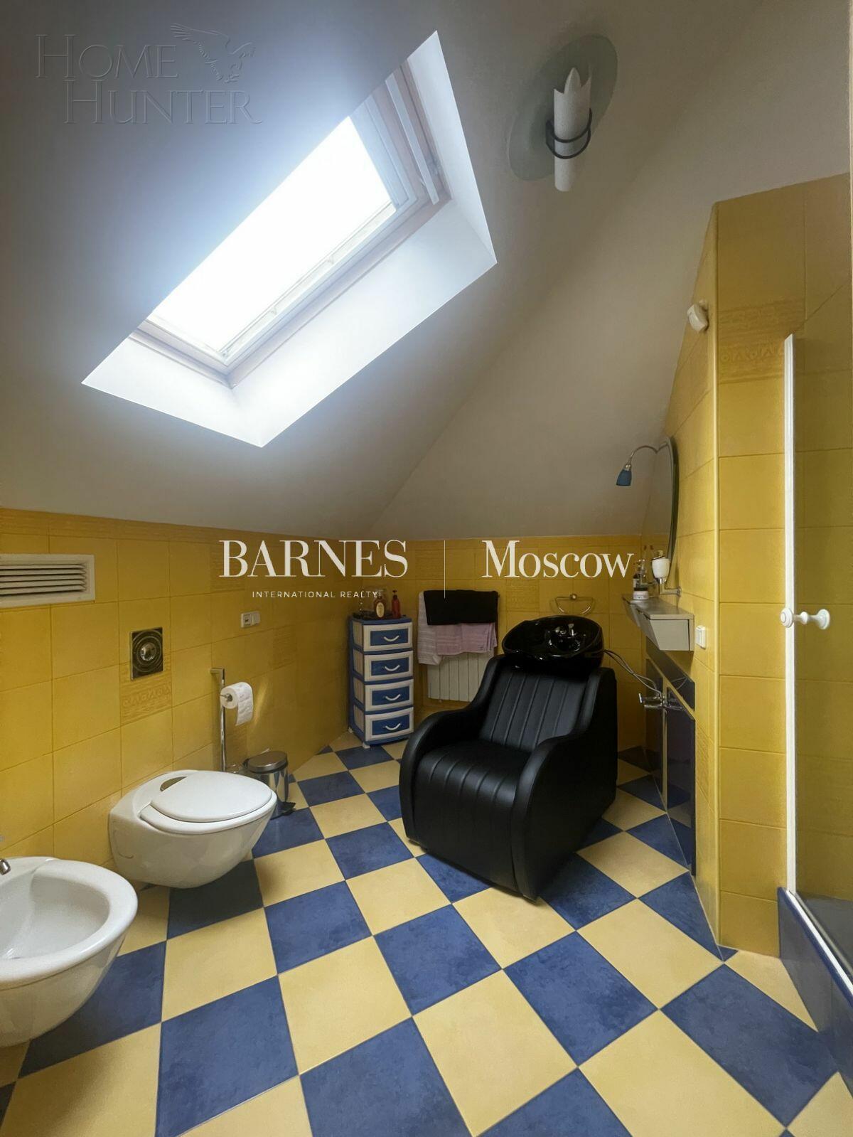 2-этажный коттедж 1 416.2 м² с отделкой