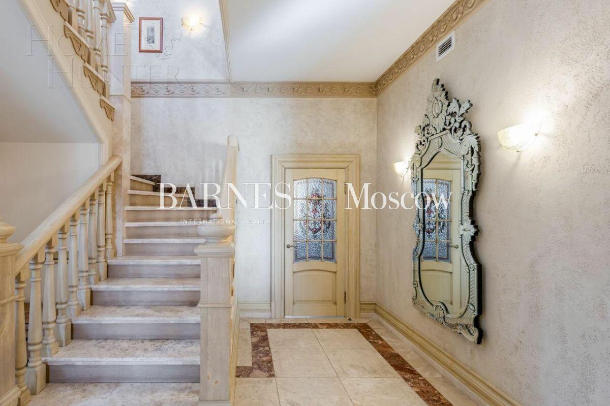 2-этажный коттедж 410 м² с отделкой