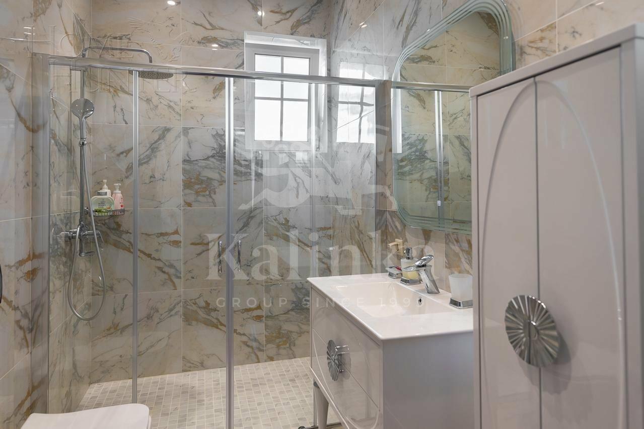 2-этажный коттедж 266 м² с отделкой