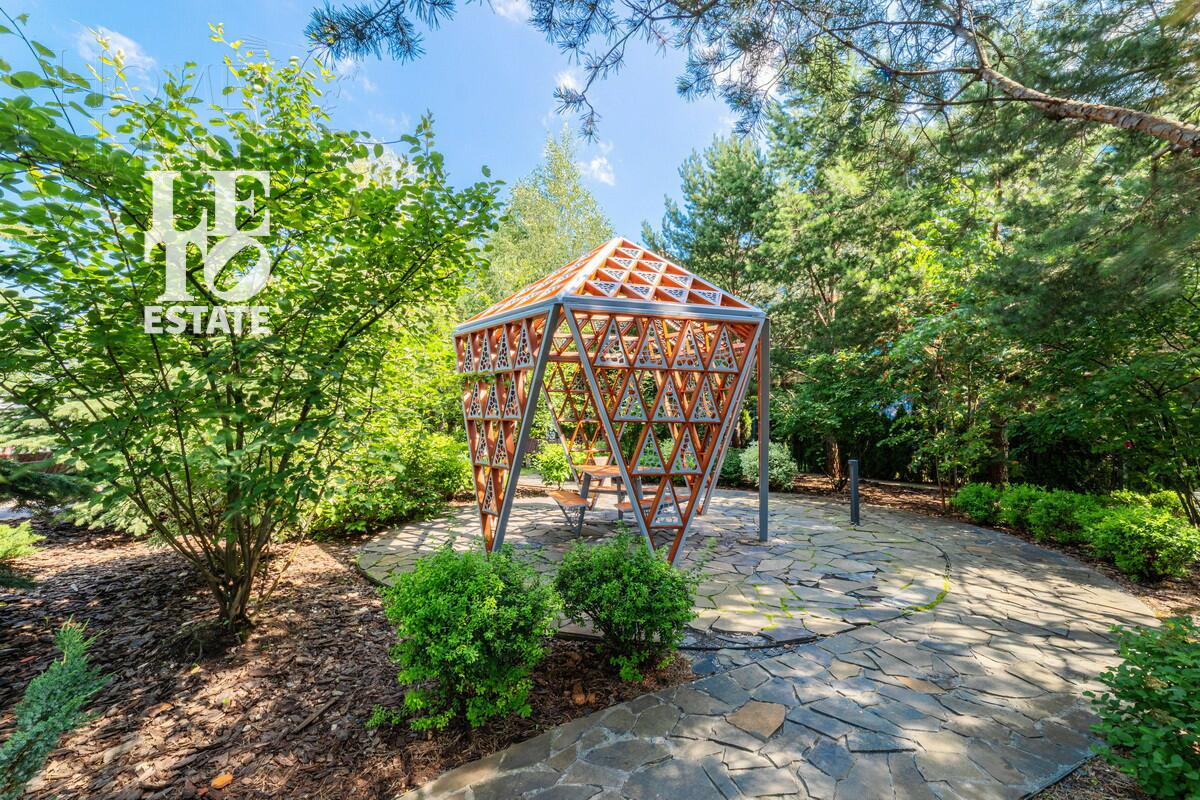 3-этажный таунхаус 169 м² с отделкой