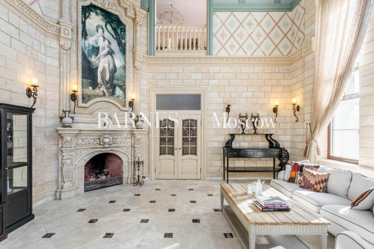 2-этажный коттедж 410 м² с отделкой