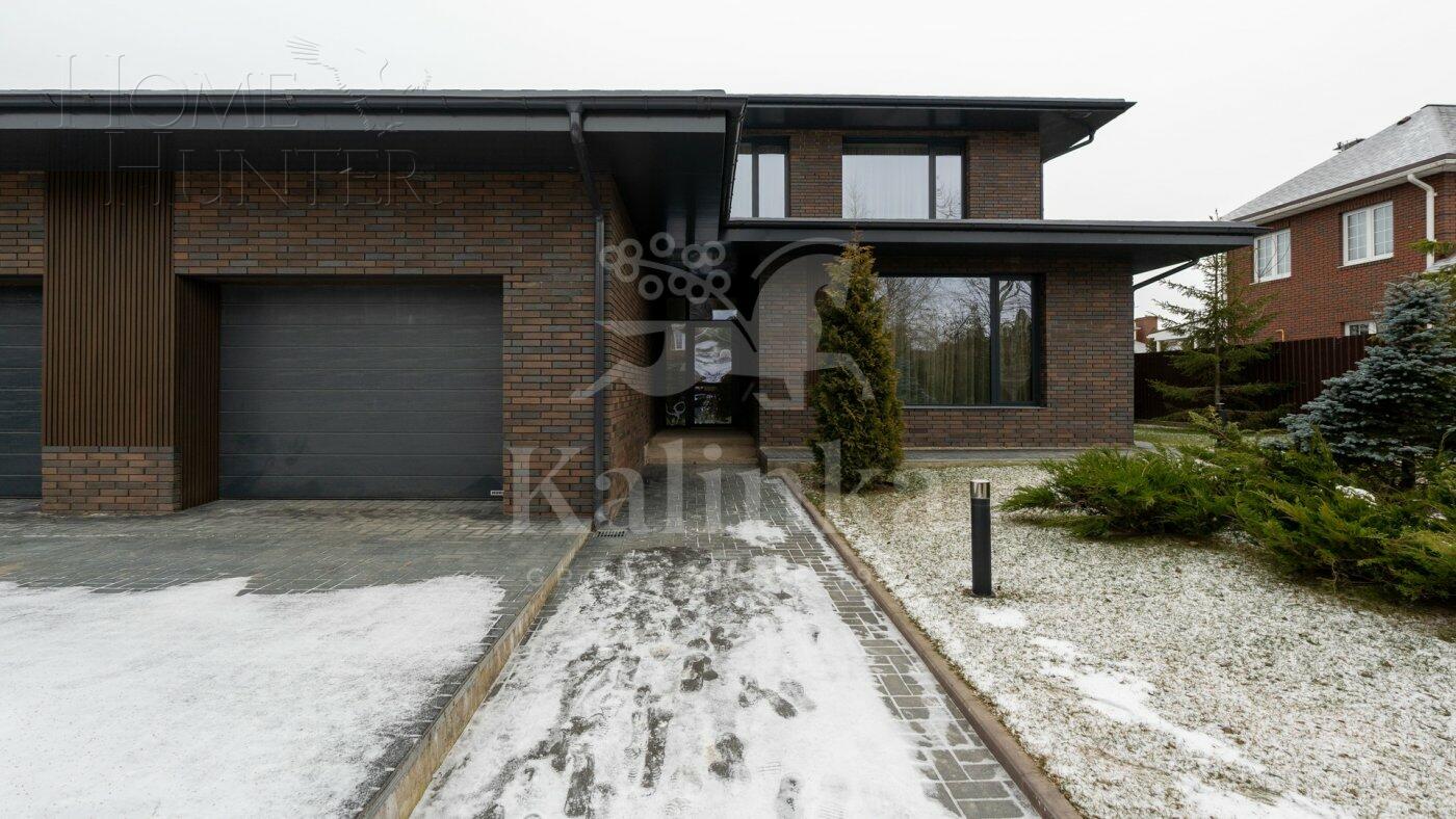 2-этажный коттедж 467 м² с отделкой