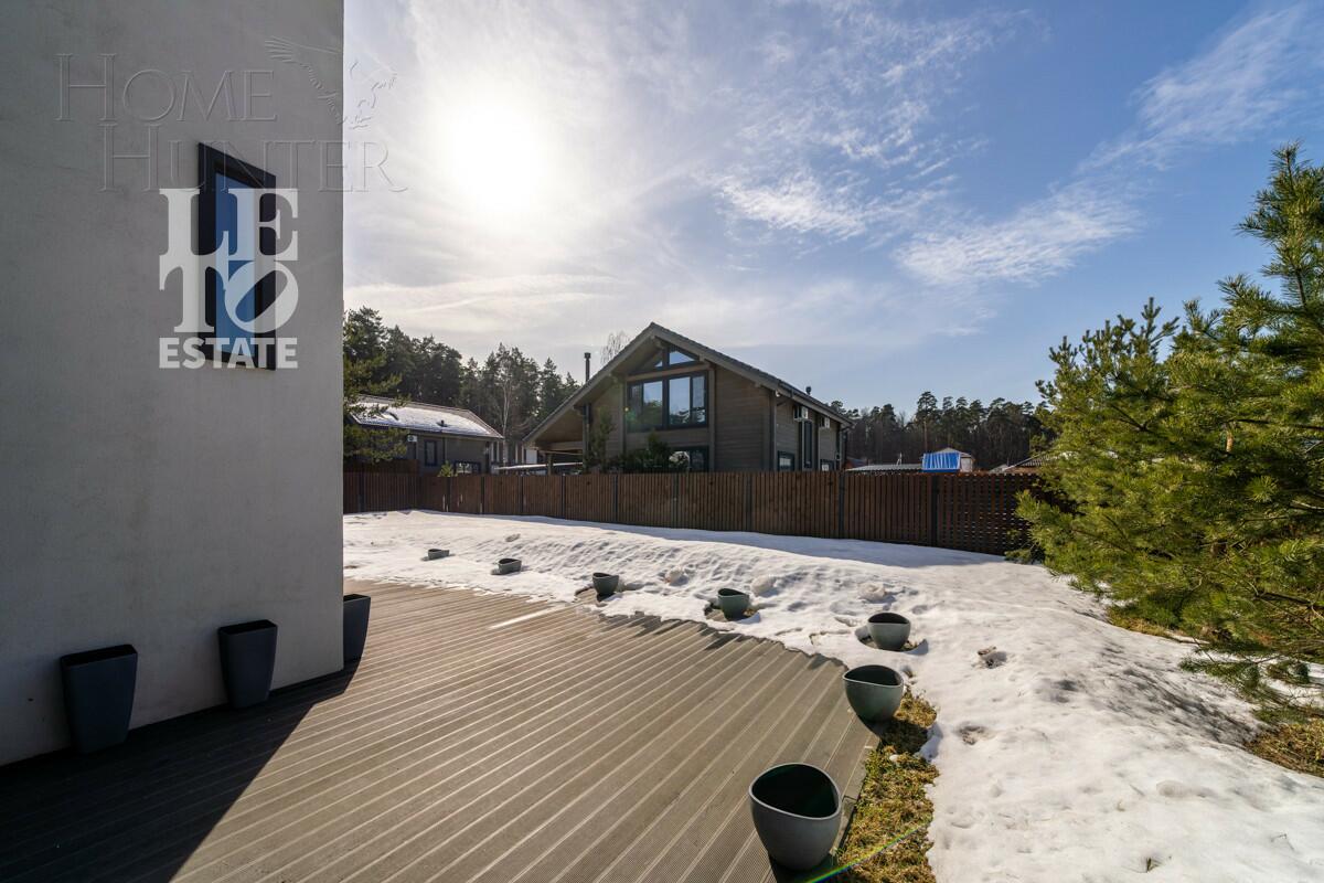 2-этажный коттедж 140 м² с отделкой