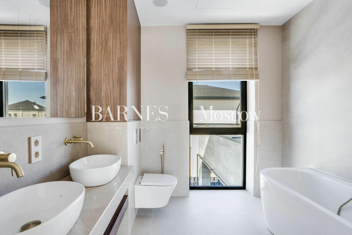 2-этажный коттедж 262 м² с отделкой