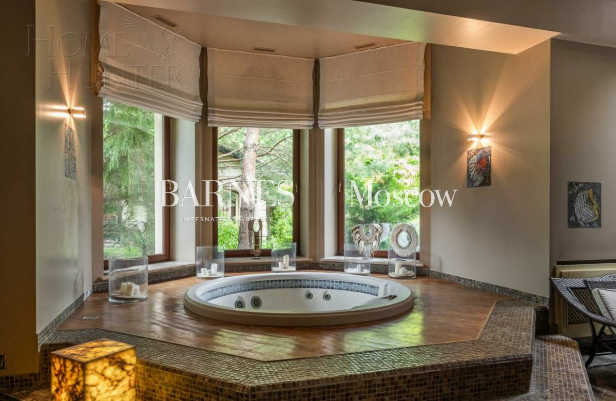 2-этажный коттедж 1 400 м² с отделкой