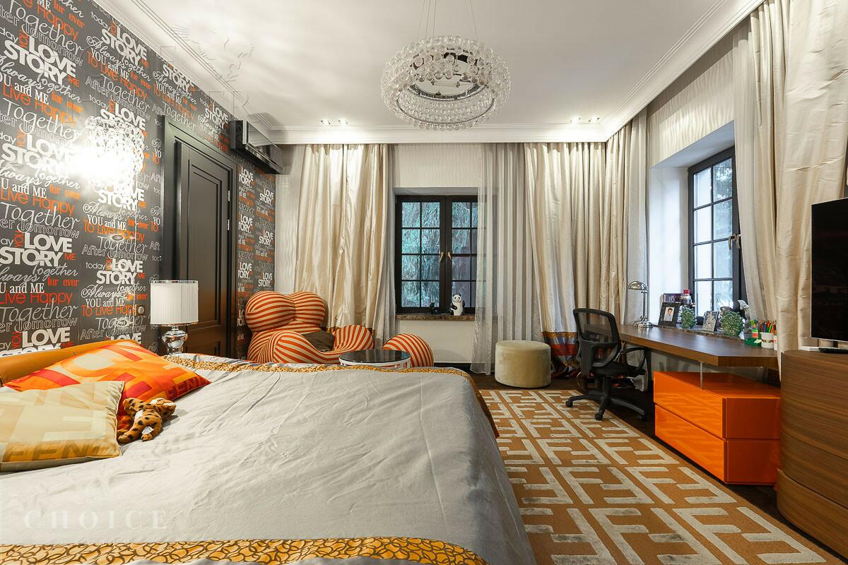 2-этажный коттедж 800 м² с отделкой