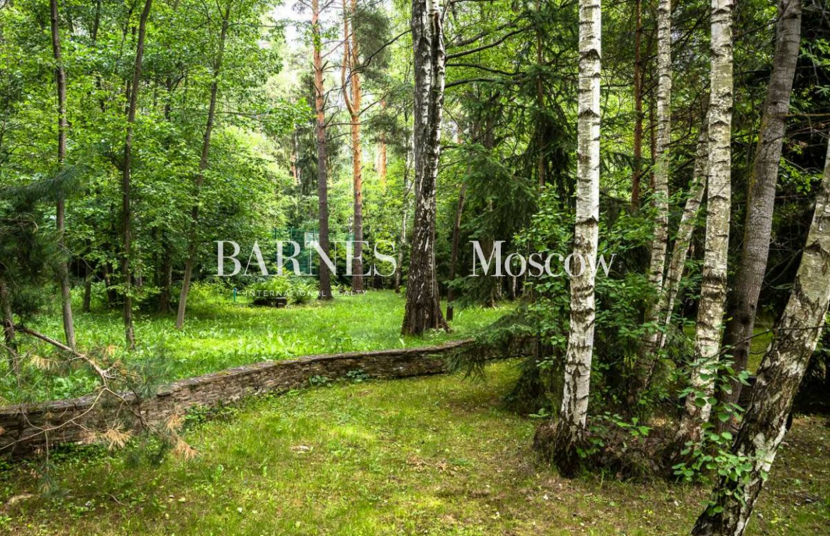 2-этажный коттедж 1 400 м² с отделкой