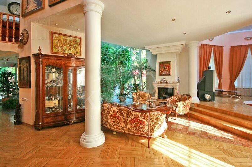 2-этажный коттедж 1 000 м² с отделкой