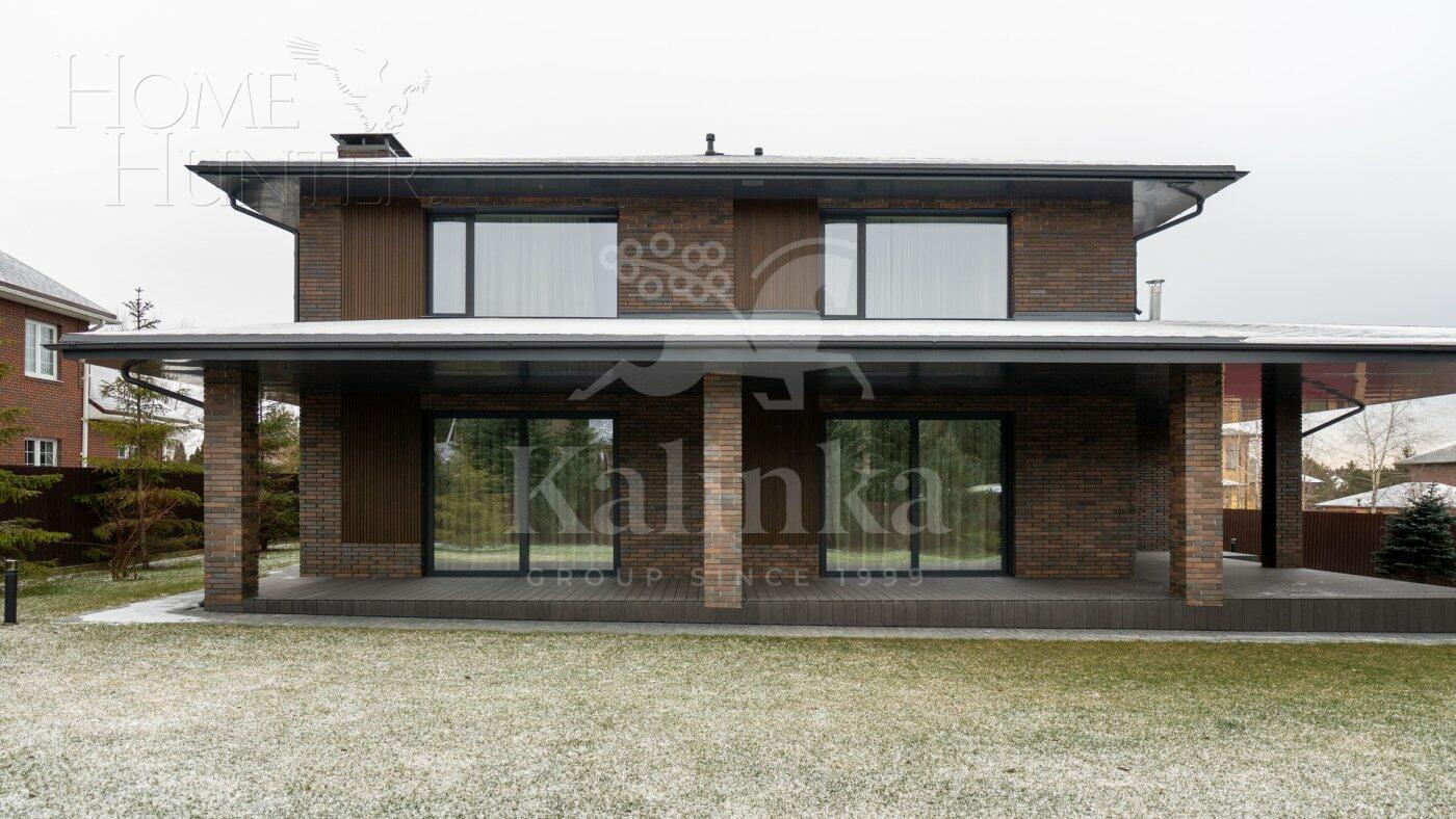 2-этажный коттедж 467 м² с отделкой