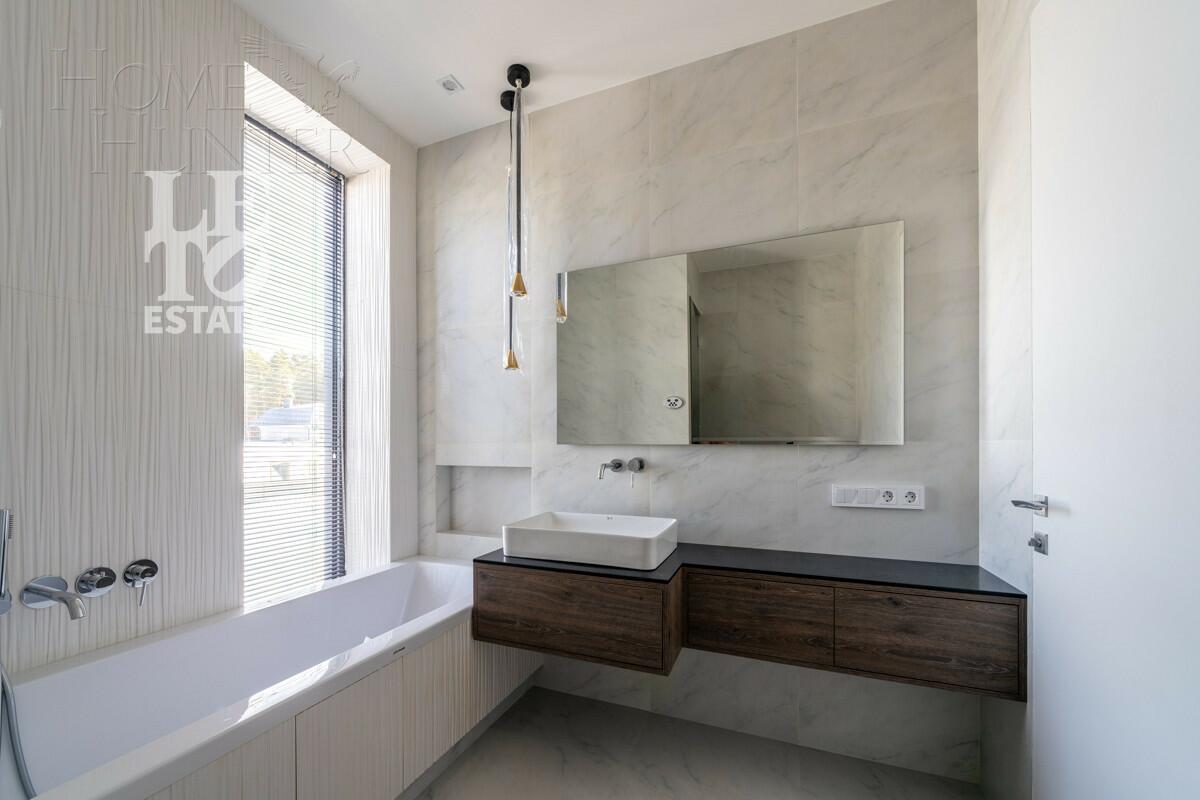 2-этажный коттедж 140 м² с отделкой