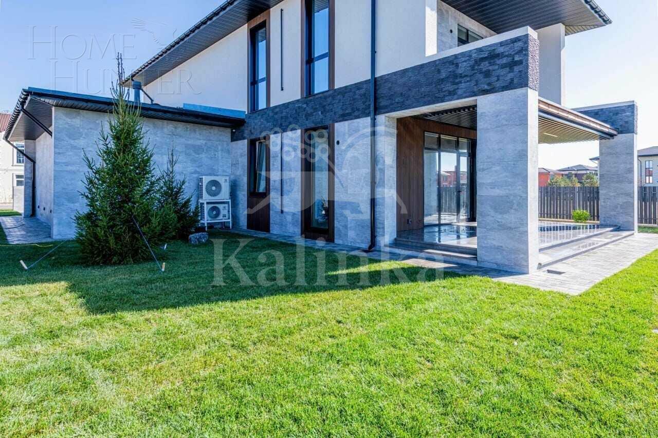 2-этажный коттедж 310 м² с отделкой