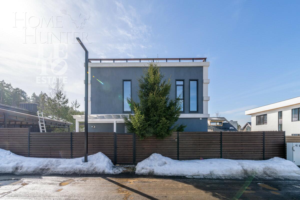 2-этажный коттедж 140 м² с отделкой