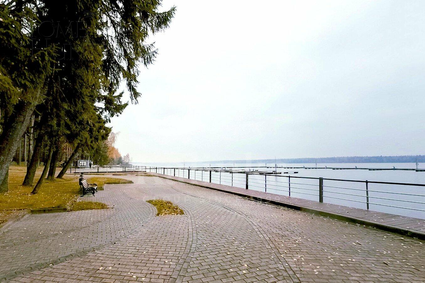 Участок 70.09 сот. в охраняемом поселке