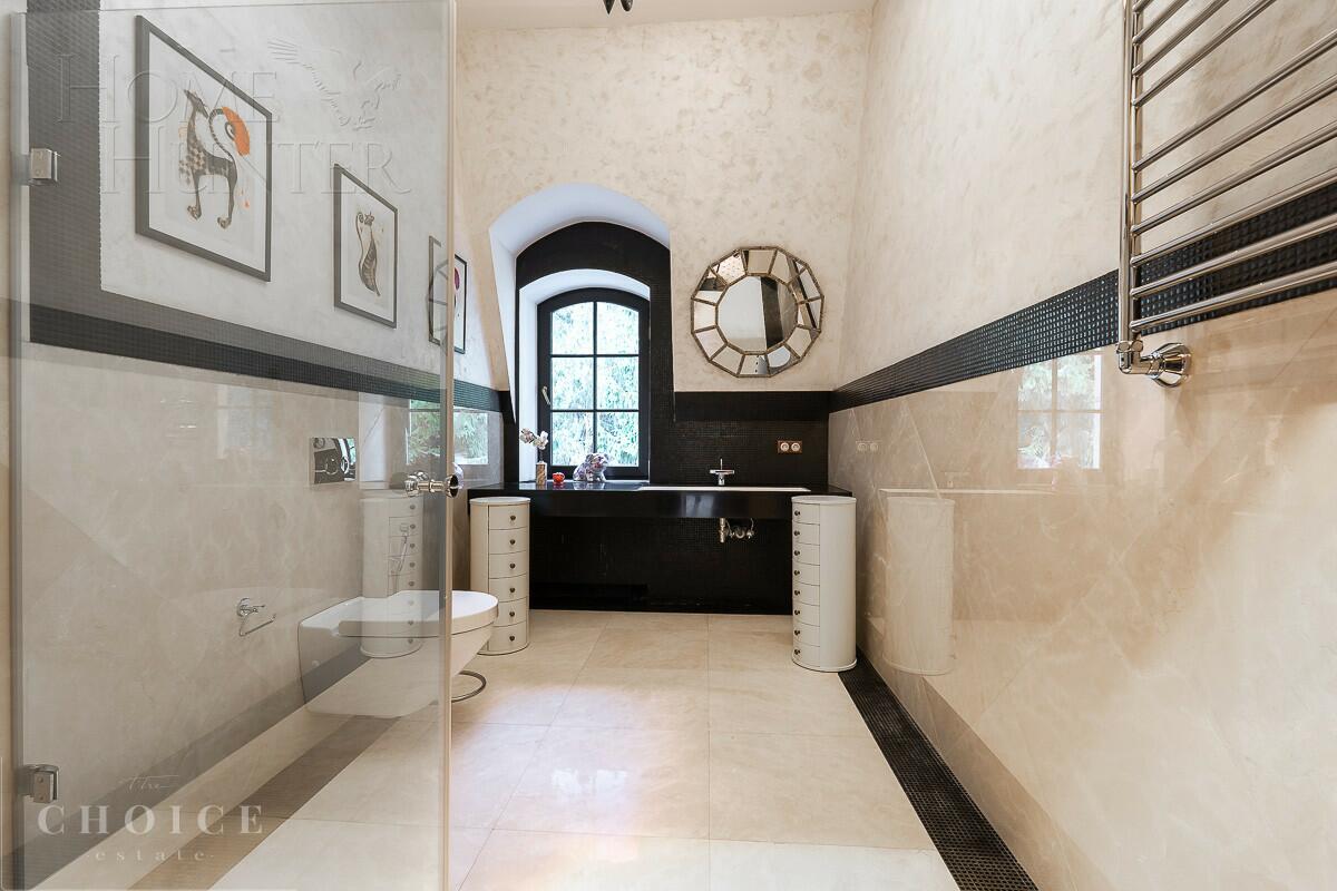 2-этажный коттедж 800 м² с отделкой