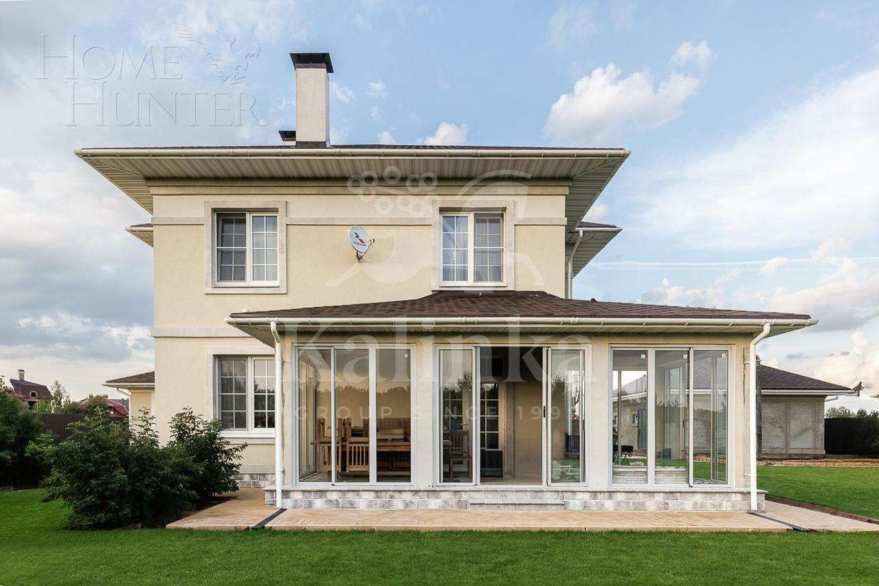 2-этажный коттедж 266 м² с отделкой